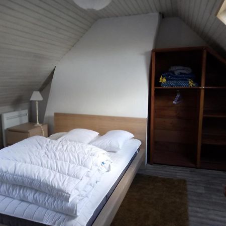 Petite Maison Dans Les Monts D'Arree Ty Coz Commana Eksteriør billede